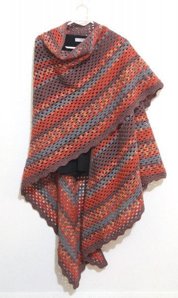Crochet granny triangle shawl